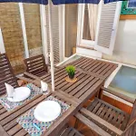 Apartment Gladiator By Hello Homes Sitges