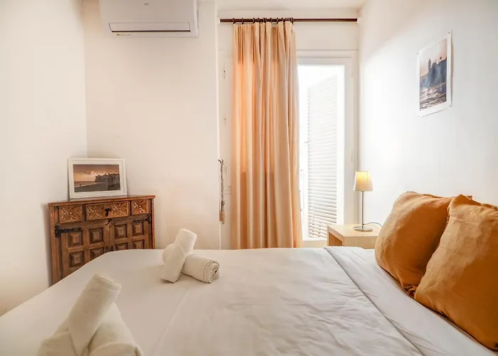 Apartment Gladiator By Hello Homes *